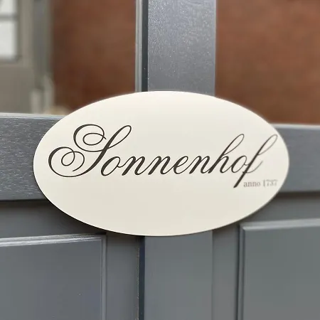 Boutique Apartments&café Am Sonnenhof 1737 Pensión 3*