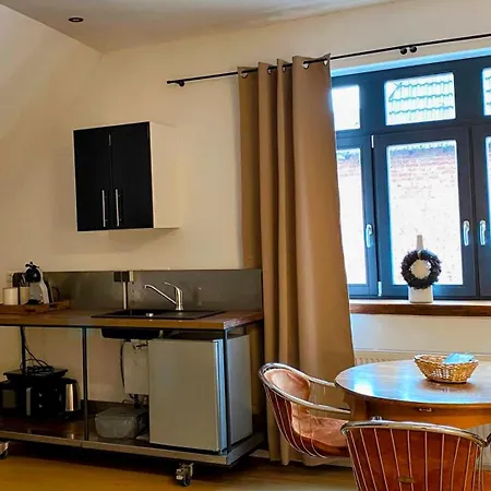 Boutique Apartments & Cafe Am Sonnenhof 1737 Vendégház Barbelroth