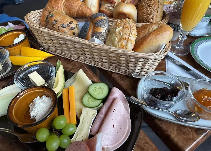 Boutique & Cafe Am Sonnenhof 1737 Casa de hóspedes Barbelroth